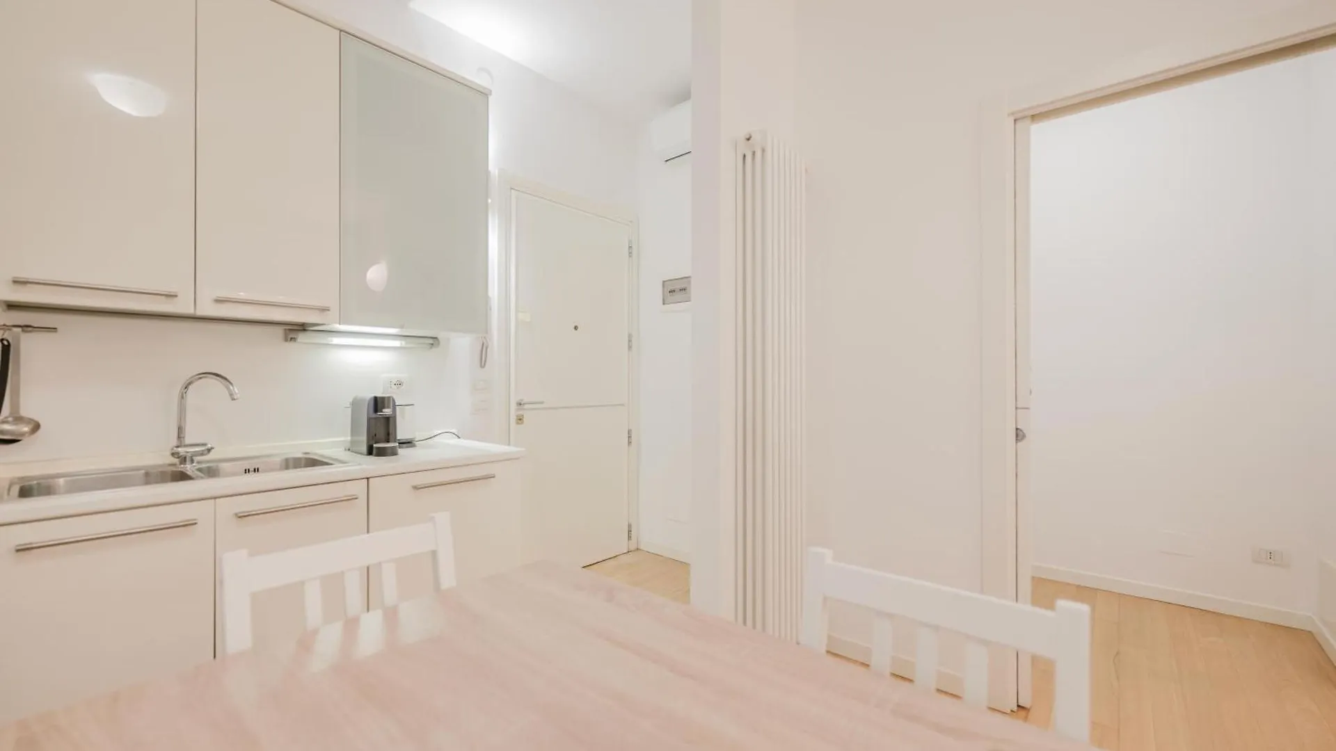 Train Station Apartment Padova