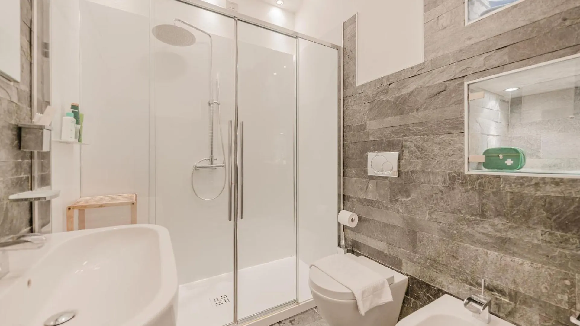 Train Station Apartment Padova 0*,  Italy