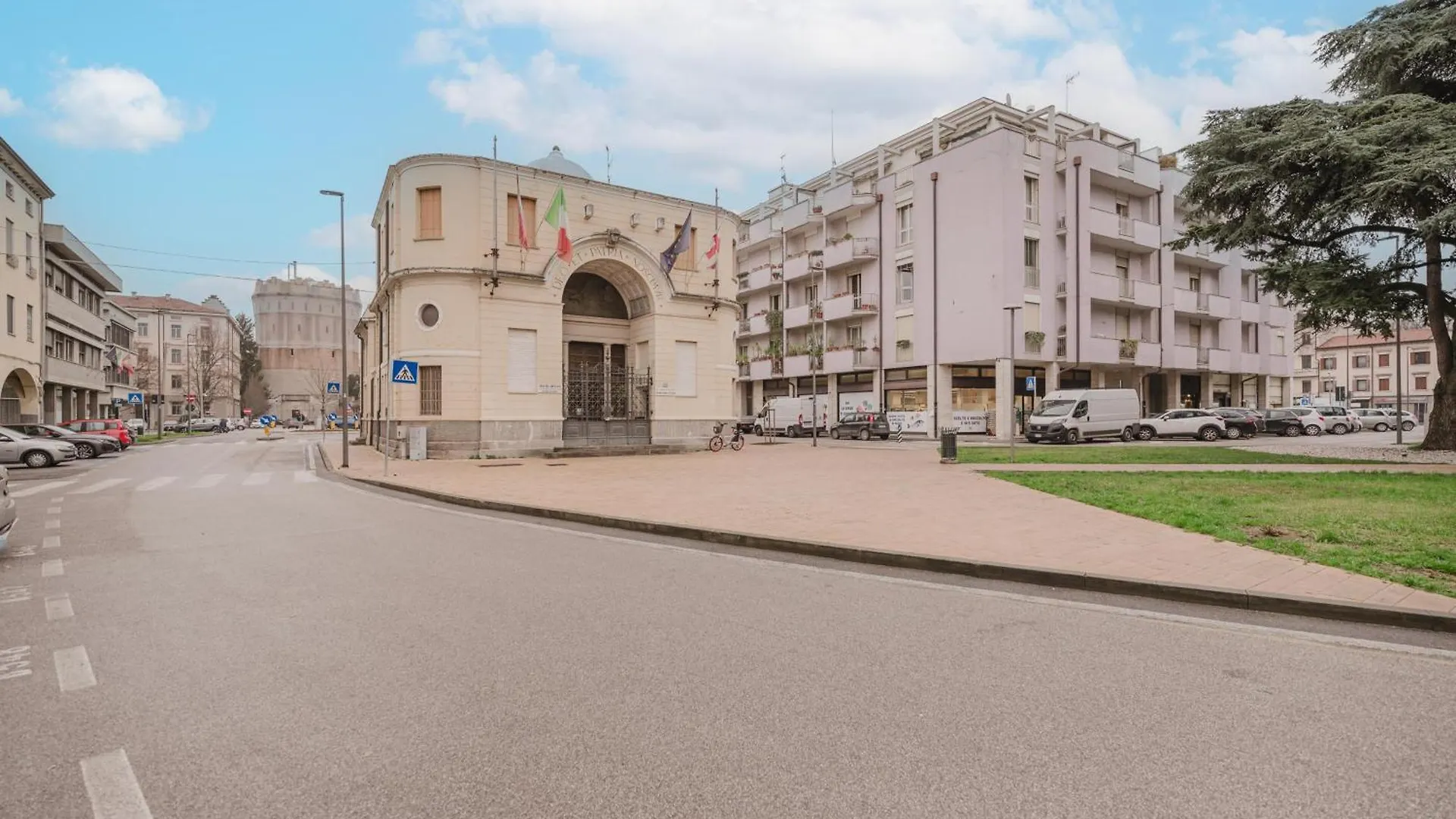 Train Station Apartment Padova